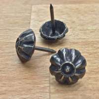 D4 Brons Renaissance kop 16 mm