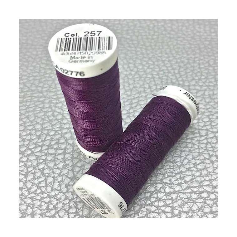 Gutermannn garen kleur purpel klosje 200 meter